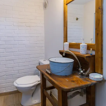 Maison d'hôtes La Lipoveni *