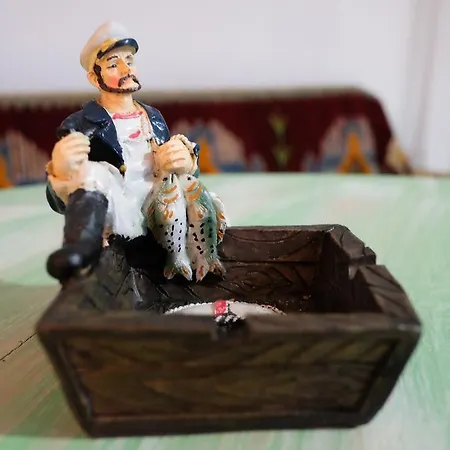 La Lipoveni Jurilovca