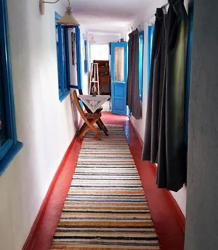 La Lipoveni Guest house *