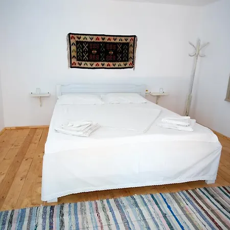 Affittacamere La Lipoveni *